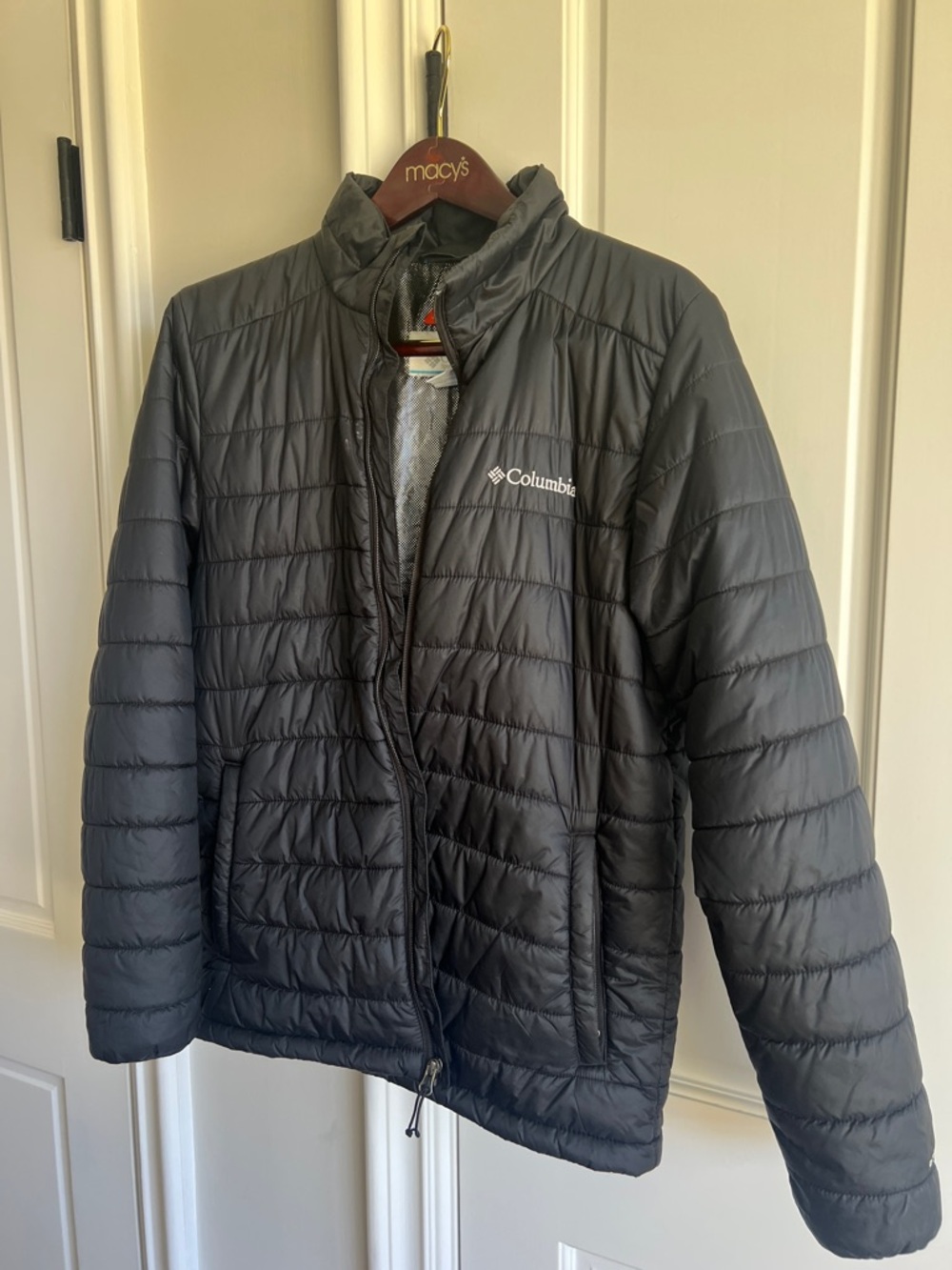 Columbia Men's Black Packable Insulated Jacket